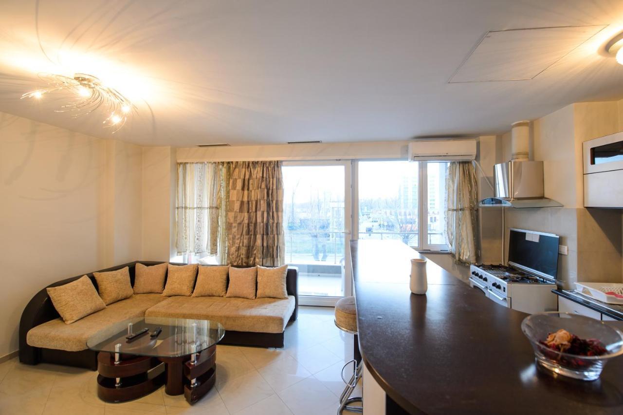 Coralia Luna Park Apartments Мамая Экстерьер фото